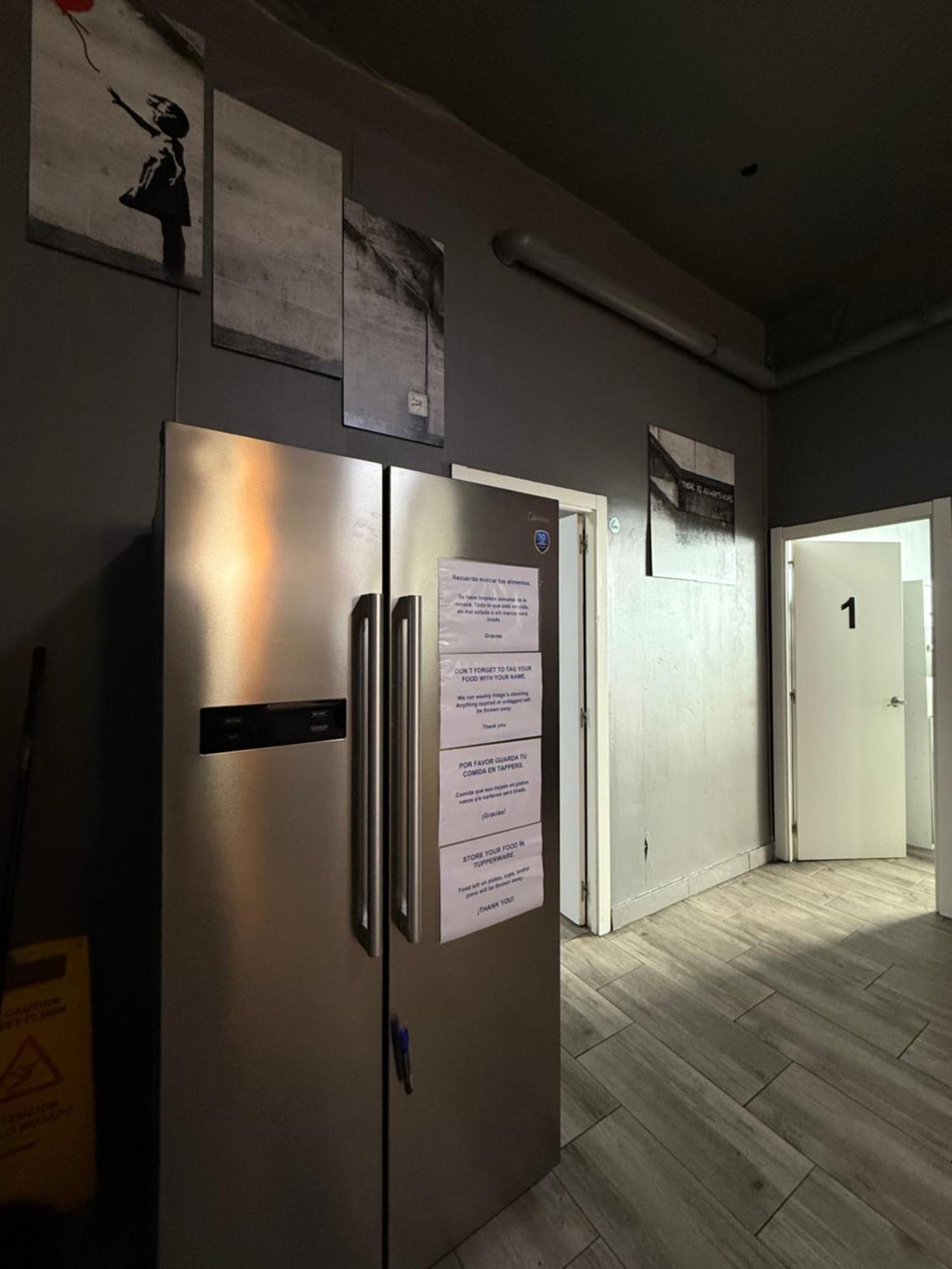 Rio Hostel Мадрид Екстериор снимка