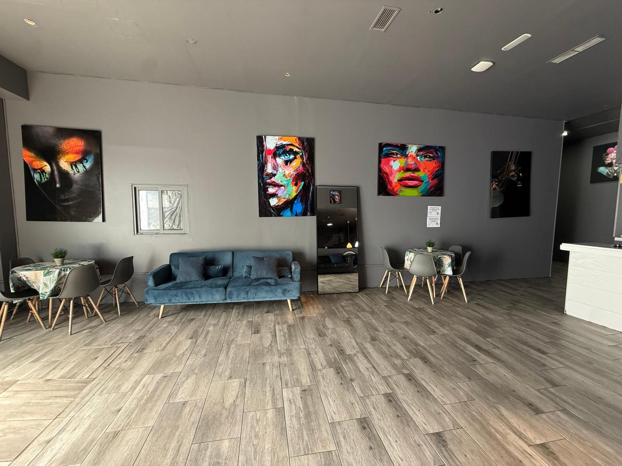Rio Hostel Мадрид Екстериор снимка